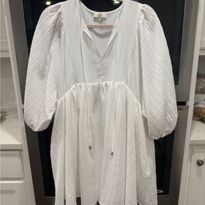 Entro Textured White Dress